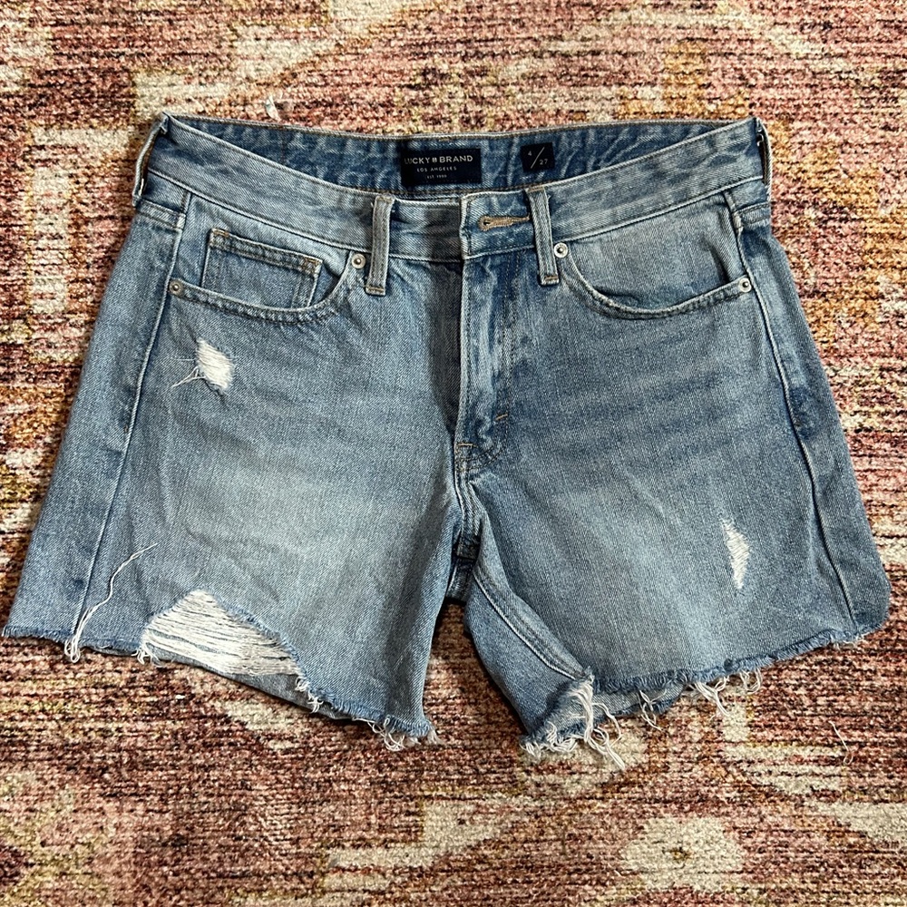 Lucky Brand Size 27 4 distressed denim jean shorts Boyfriend